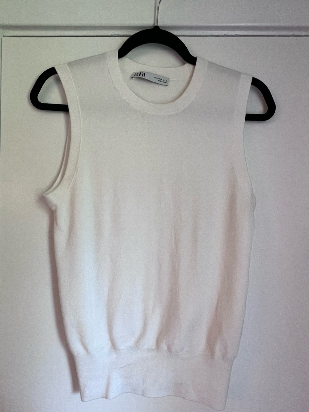 Zara Women’s Sweater Tank Knit Crew Neck Sleeveless Solid Lightweight White M